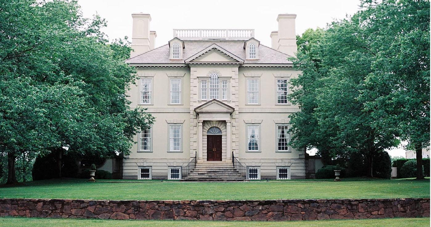 The Wedding Website of Carly Dobyns and Hunter Lydic