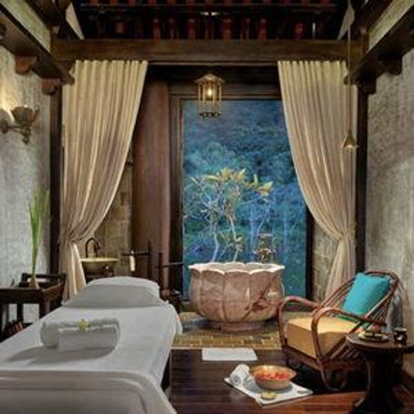 Traditional herbal spa for two in Hue Vietnam
