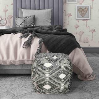 Mintaka Pouf