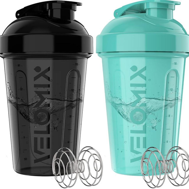 VELOMIX -2 Pack- 20 oz Protein Shaker Bottles for Protein Mixes, 2x Wire Whisk, Leak Proof Shaker Cups for Protein Shakes and Pre Workout, Protein Shaker Bottle Pack, Protein Mixer Cup(Torquise&Black)
