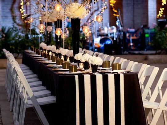 The Wedding Website of Demetrius Moore and Dakota Isreal