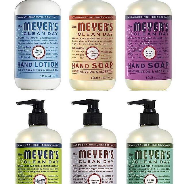 Mrs. Meyer's Liquid Hand Soap New Everyday 6 Scent Variety Pack, 1 Rainwater, 1 Oat Blossom, 1 Plumberry, 1 basil, 1 lavender, 1 Lemon Verbena, 1 CT