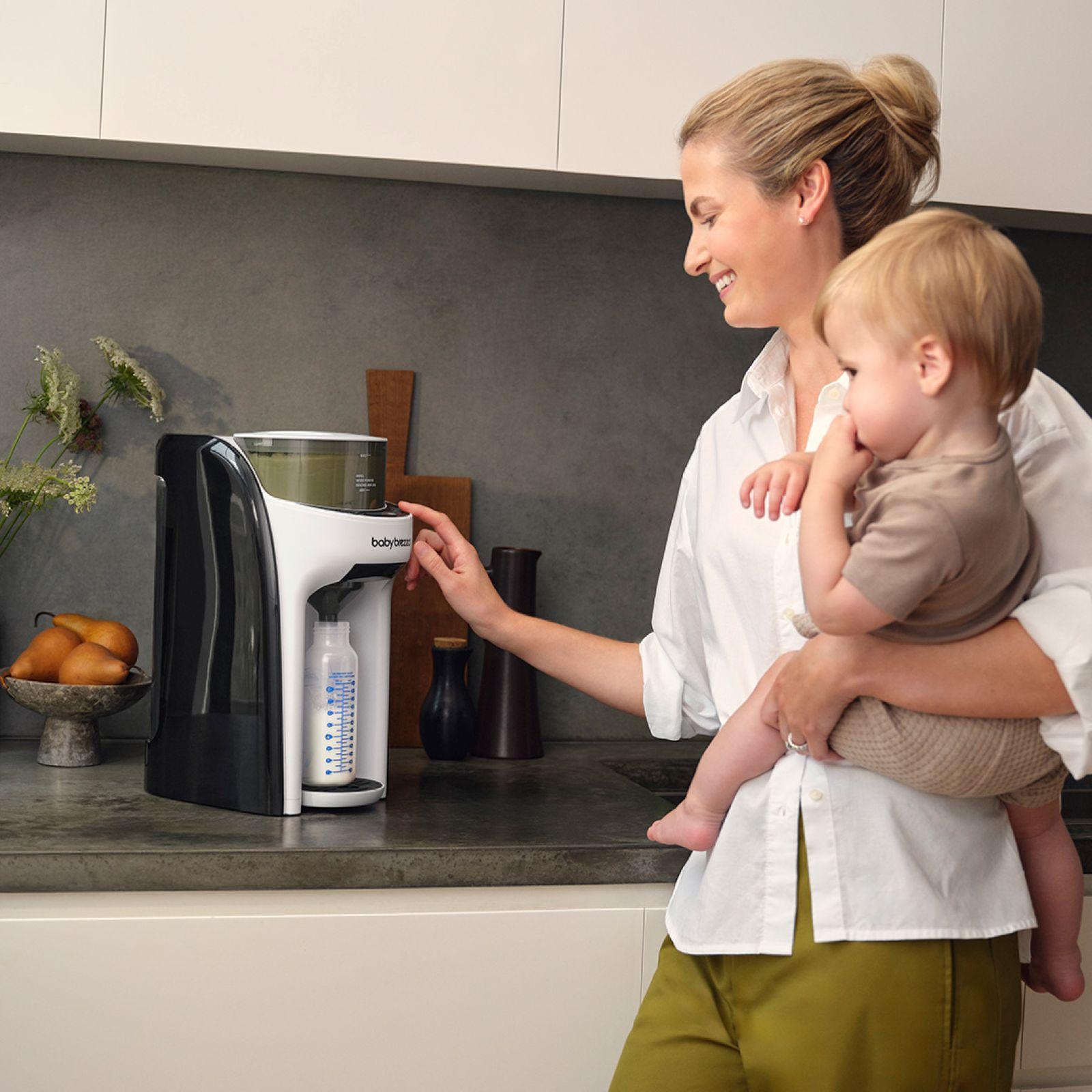 Baby Brezza, Formula Pro Advanced Baby Formula Dispenser | Zola Baby