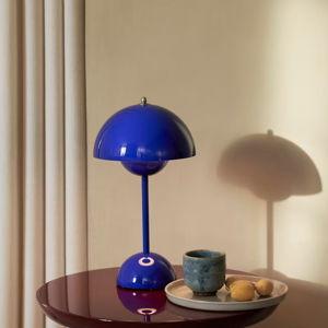 VP9 Flowerpot Portable Lamp | Cobalt Blue