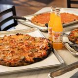 Frank Pepe Pizzeria Napoletana