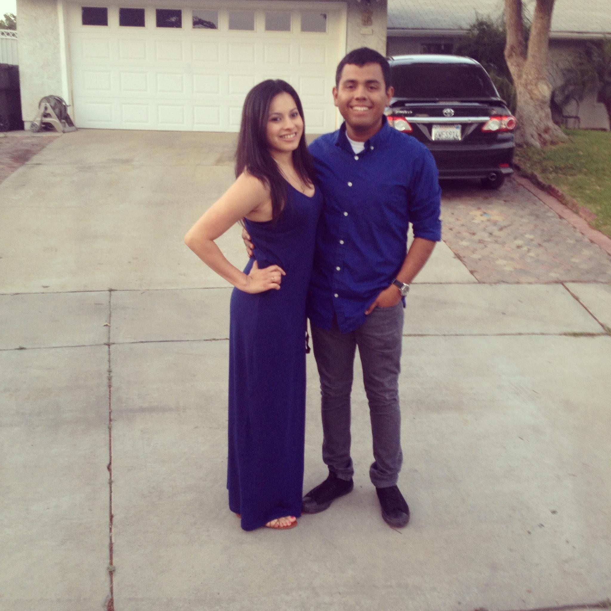 First photo as boyfriend and girlfriend 
Primera foto como novios