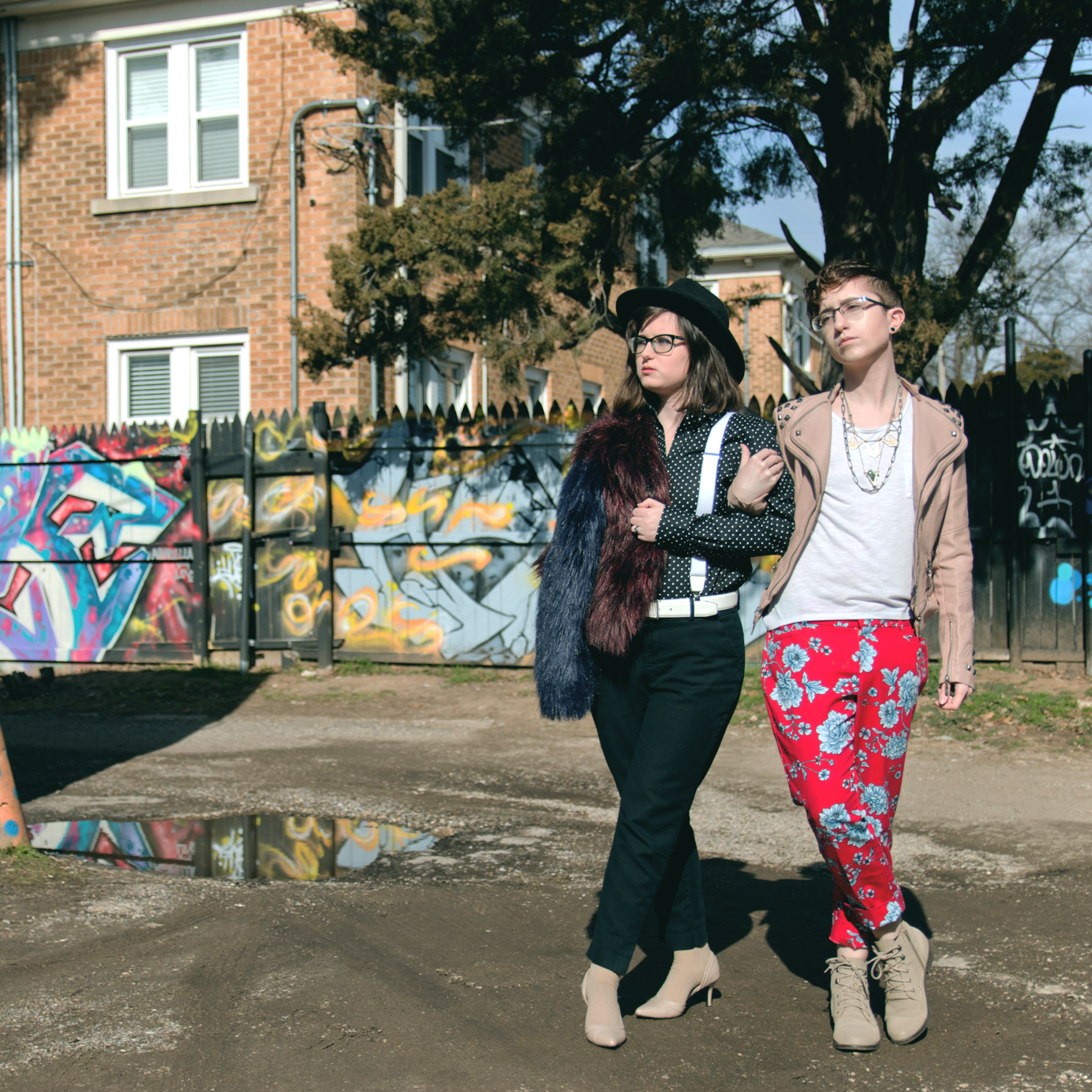 Photo by Lee Smith. Plaza Walls, Oklahoma