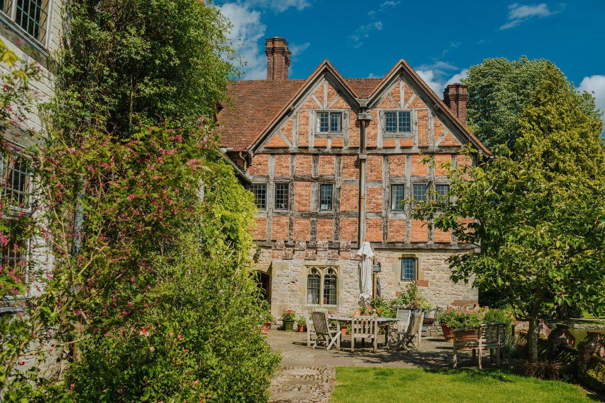 The Wedding Website of Amy Carr and Ross Moriarty
