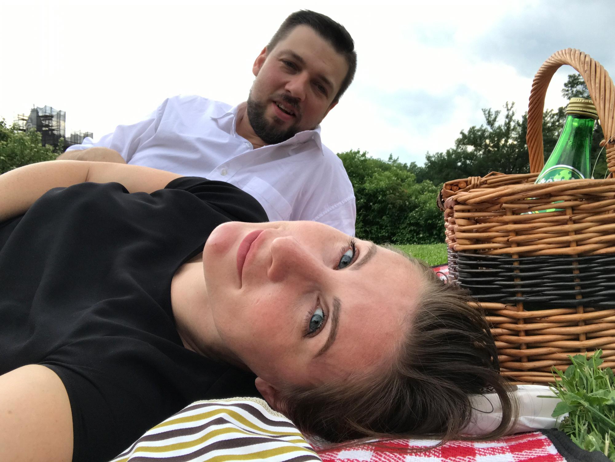 Picnic before The Met in Central Park, New York, June 2018