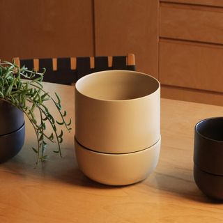 Medium Planter Pot