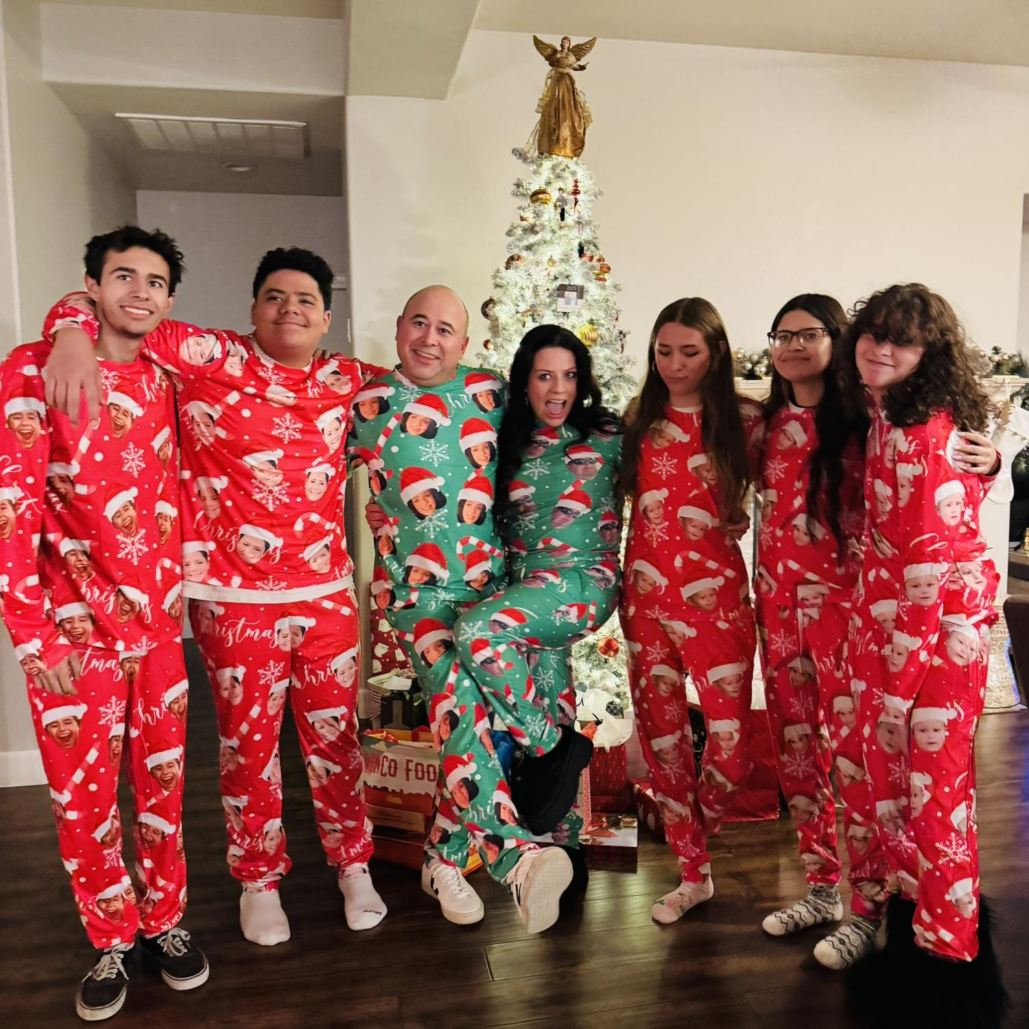 Family Time 🎄