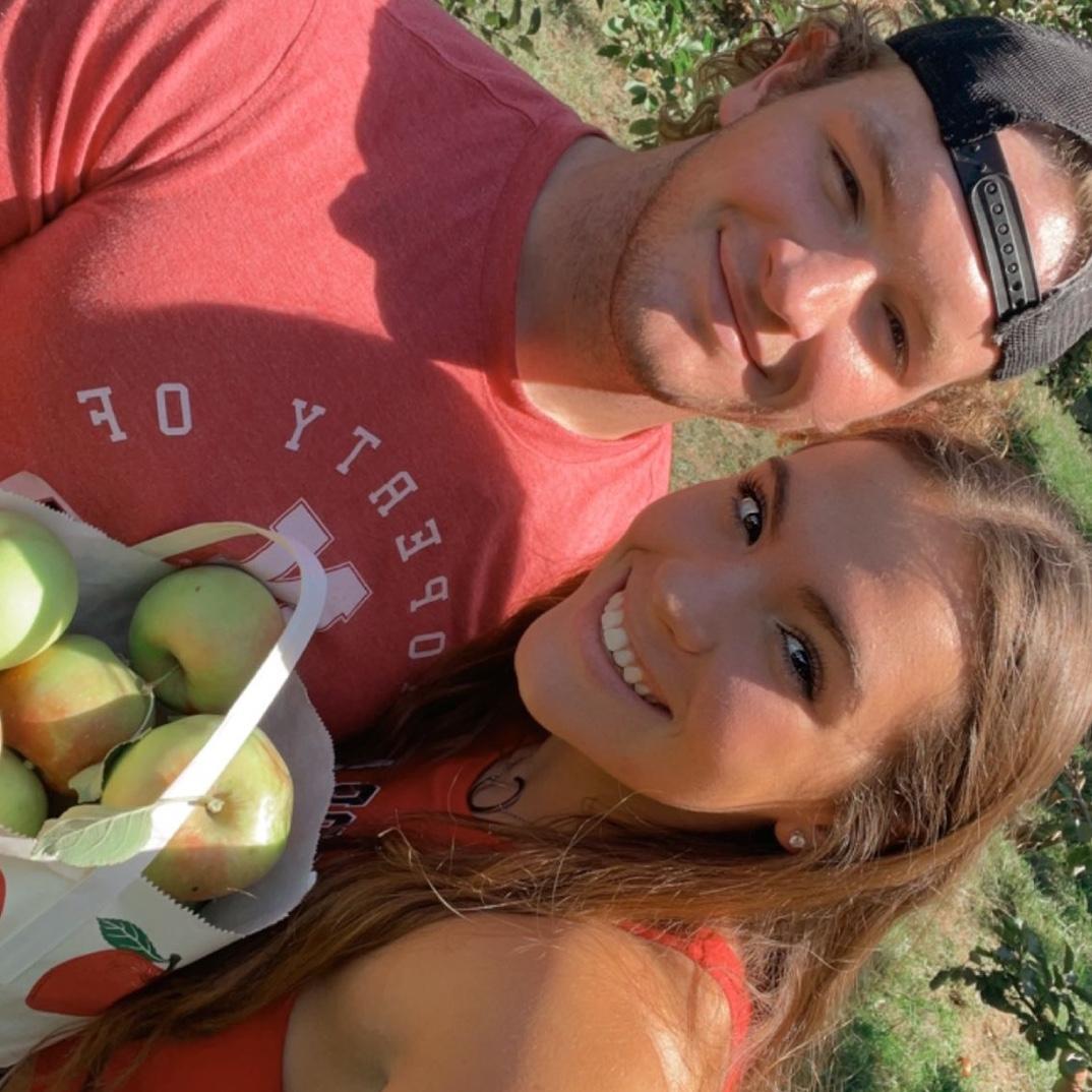 Arbor Day Farm apple picking tradition 🍎
