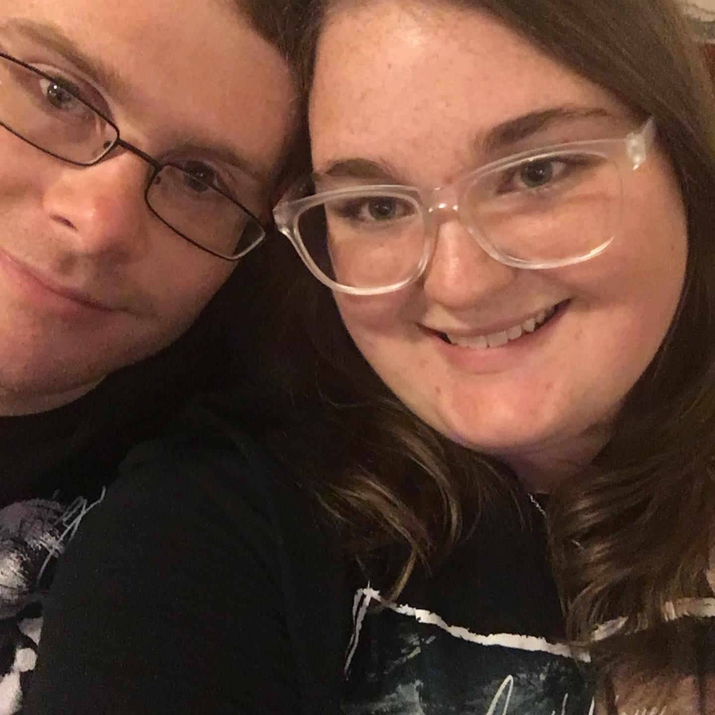 Date night at an Avril Lavigne concert