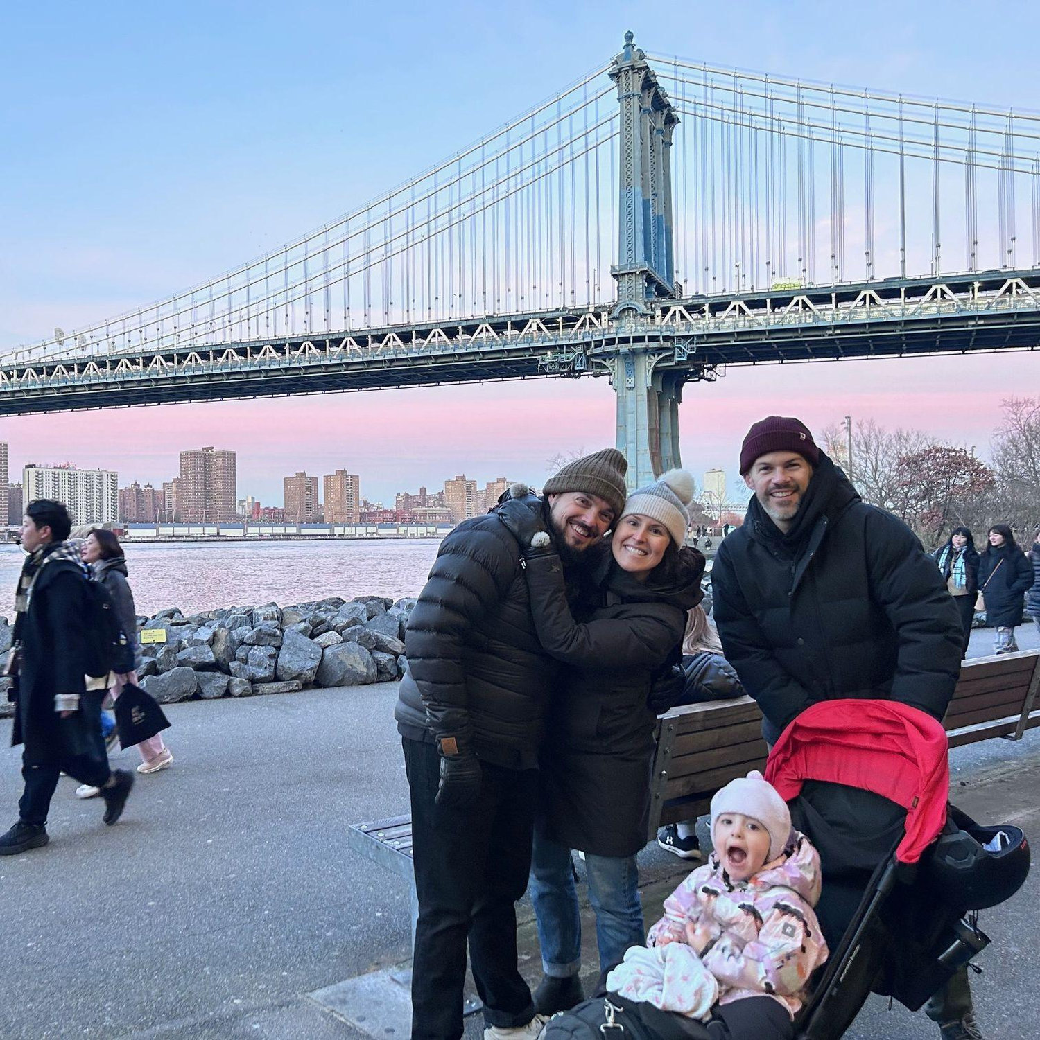 NYC: Andrades visiting Julieta (taking the picture) for the first time