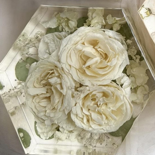 Floral Preservation Gift