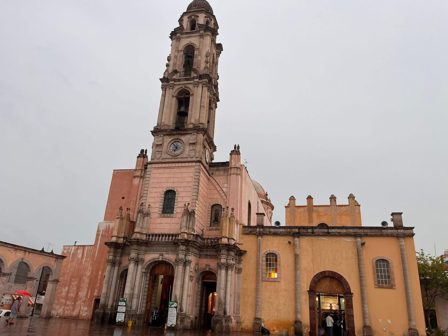 The Wedding Website of Pamela Hernandez and Daniel Burbano
