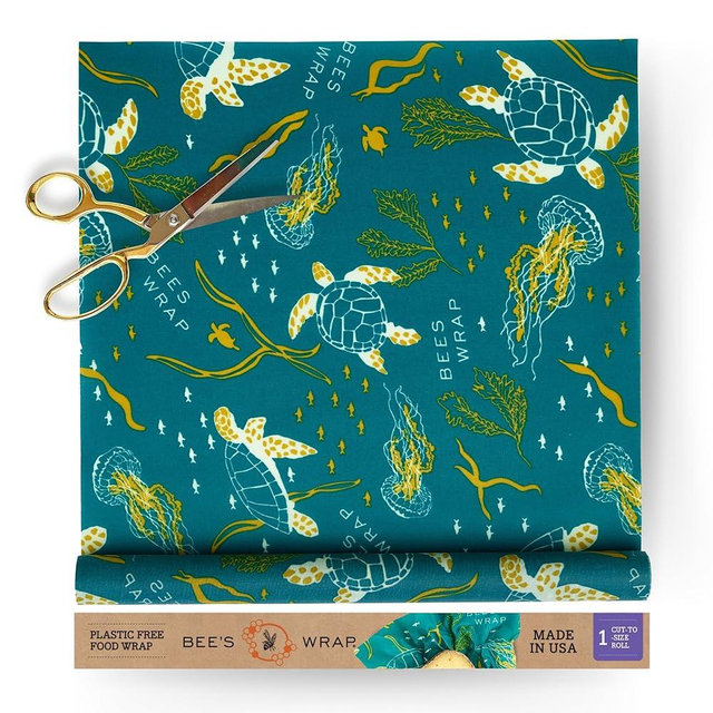 Bee's Wrap Beeswax Wraps for Food - Ocean Cut to Size Wax Paper Roll, Made in USA Reusable Waxed Paper & Bowl Covers - Organic & Eco-Friendly Alternative to Aluminum Foil & Plastic Wrap
