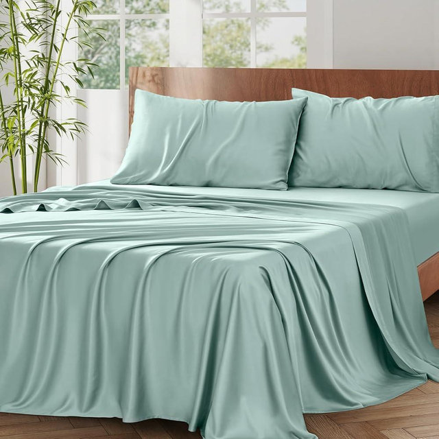 Vipfree King Size Sheet Set, Cooling Fitted Sheet & Pillowcase Set, 100% Bamboo Fiber Fabric Sheets, Cooling King Sheets Set, Hotel Bed Sheets & Pillowcases, 4-Piece, 16 Inch Deep Pockets, Sage Green