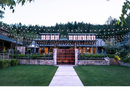 The Wedding Website of Meera Venkatraman and Jonathan Usry