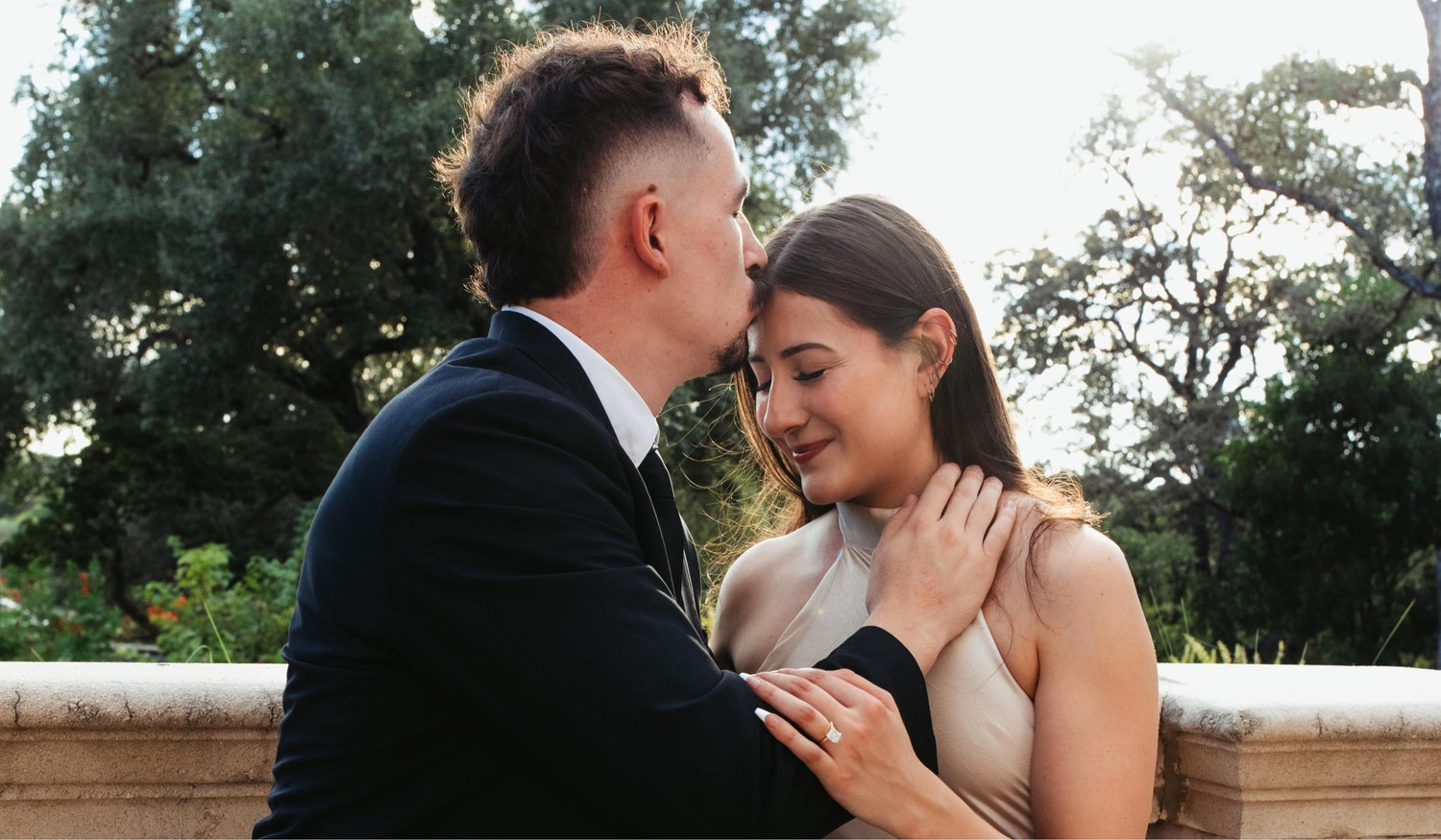 The Wedding Website of Nathalia Lozano and Glen Hayes