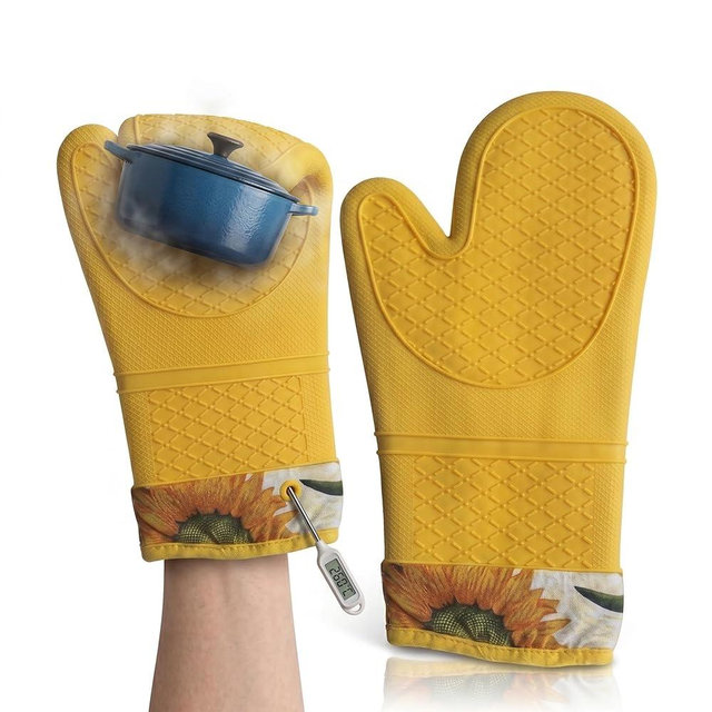 HOMETYGER Pair of 2 Heat-Resistant Silicone Oven Mitts – Extra Long, Non-Slip Grip, Soft Cotton Lining, Perfect for Baking, Cooking & BBQ – 13” x 7” Kitchen Gloves (Sun Flower)