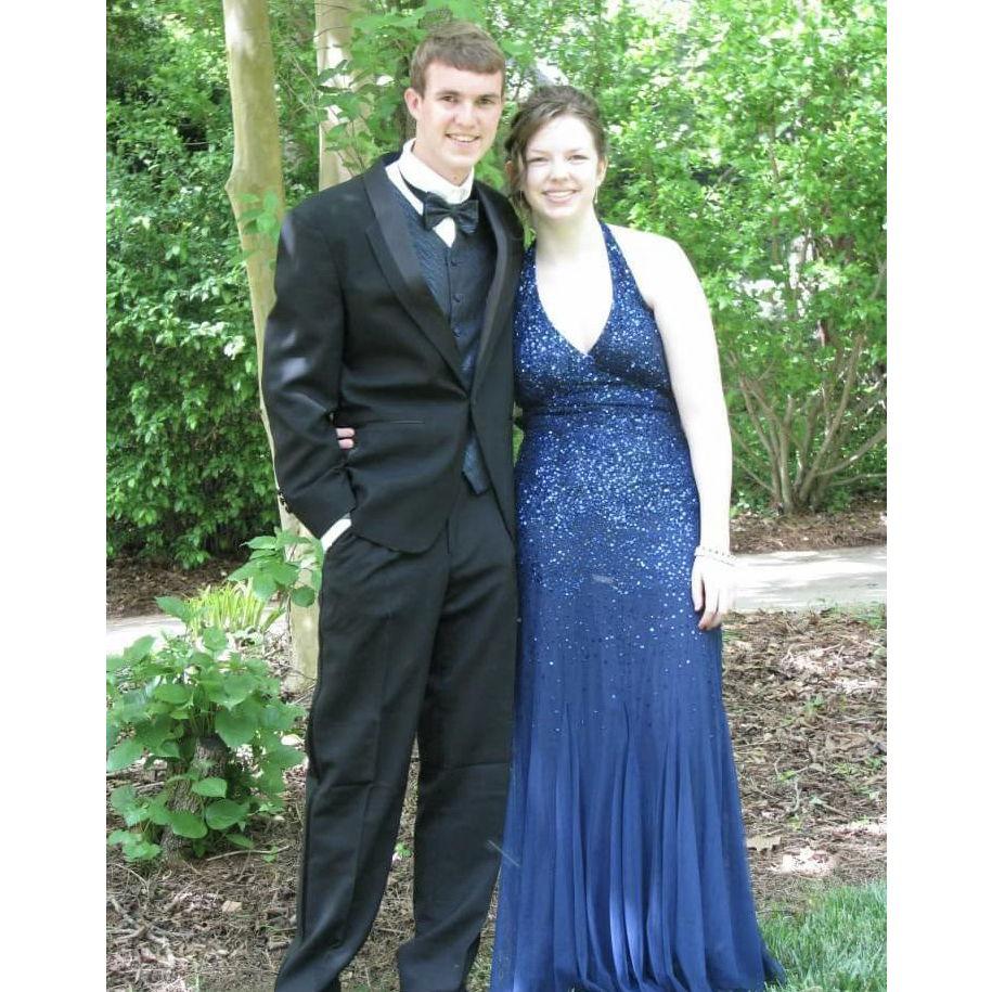 Prom! (Billy- junior, Hailey- sophomore)