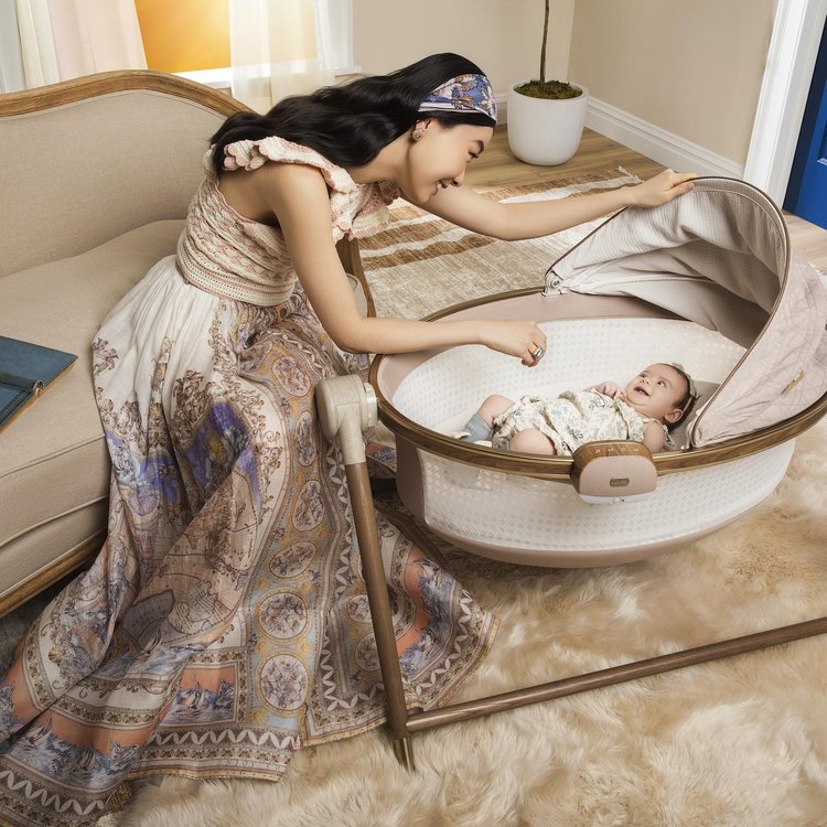 Maxi-Cosi, Kindred Sibia Bassinet | Zola