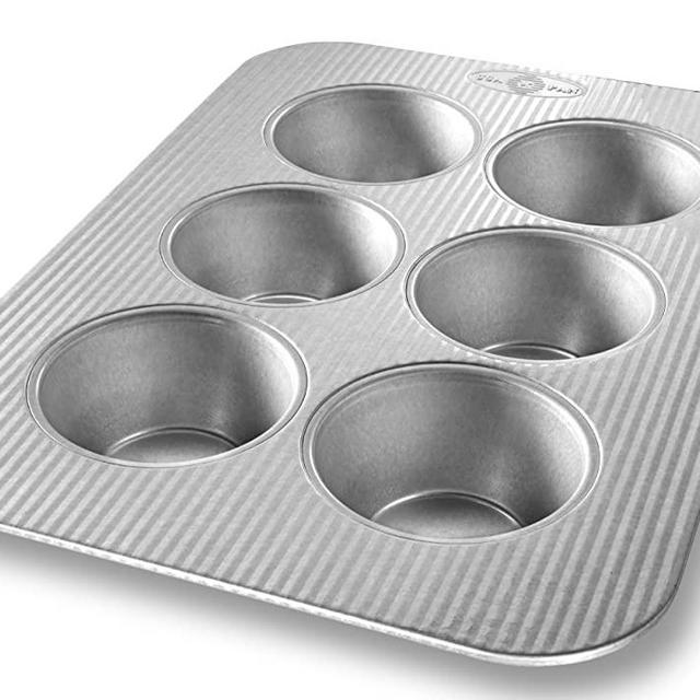 USA Pan Bakeware Texas Muffin Pan, 6 Well, Nonstick & Quick Release Coating, Made in the USA from Aluminized Steel