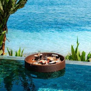 Floating Breakfast