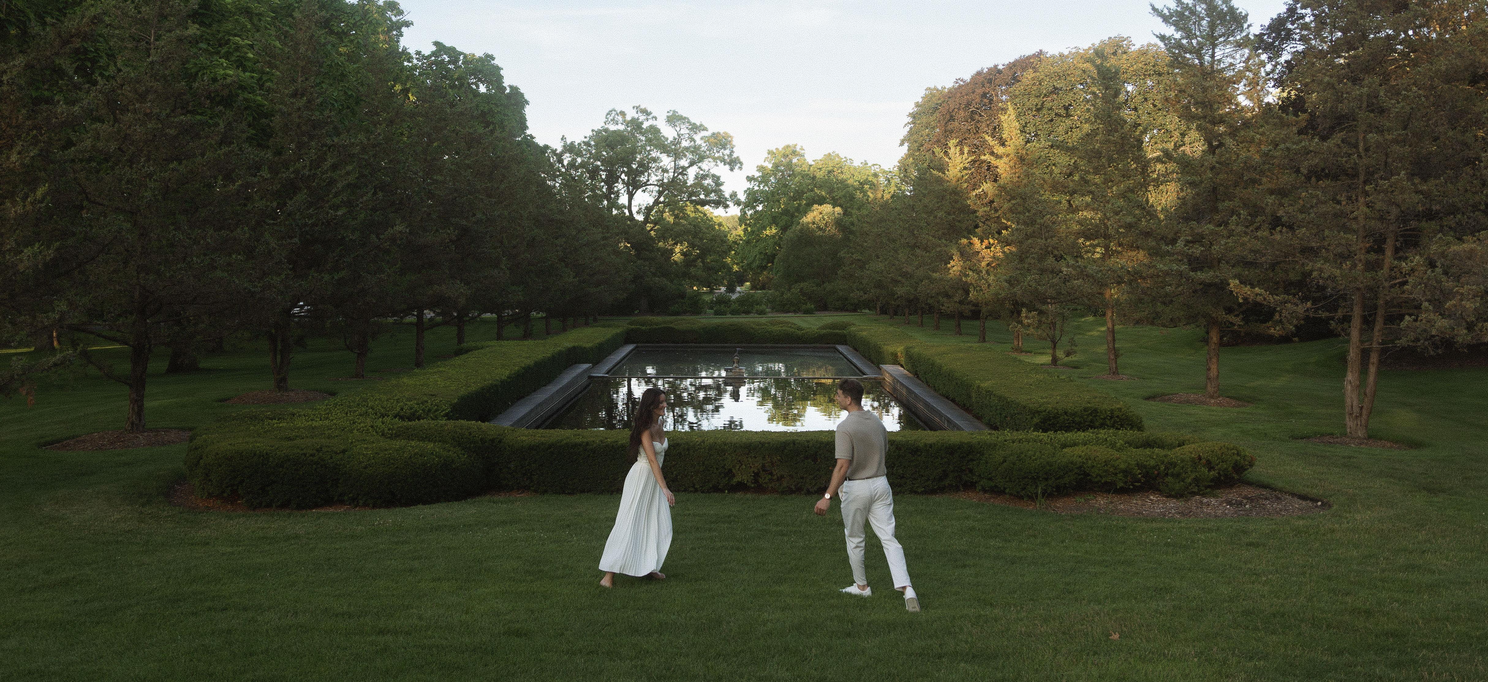 The Wedding Website of Sara Roberts and Scott Palmer