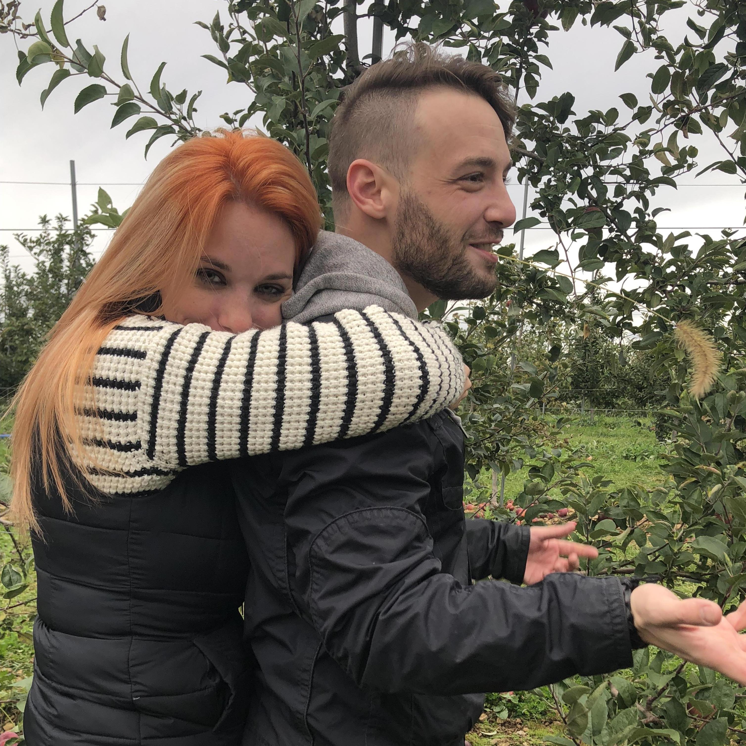 Apple picking in Hunterdon County