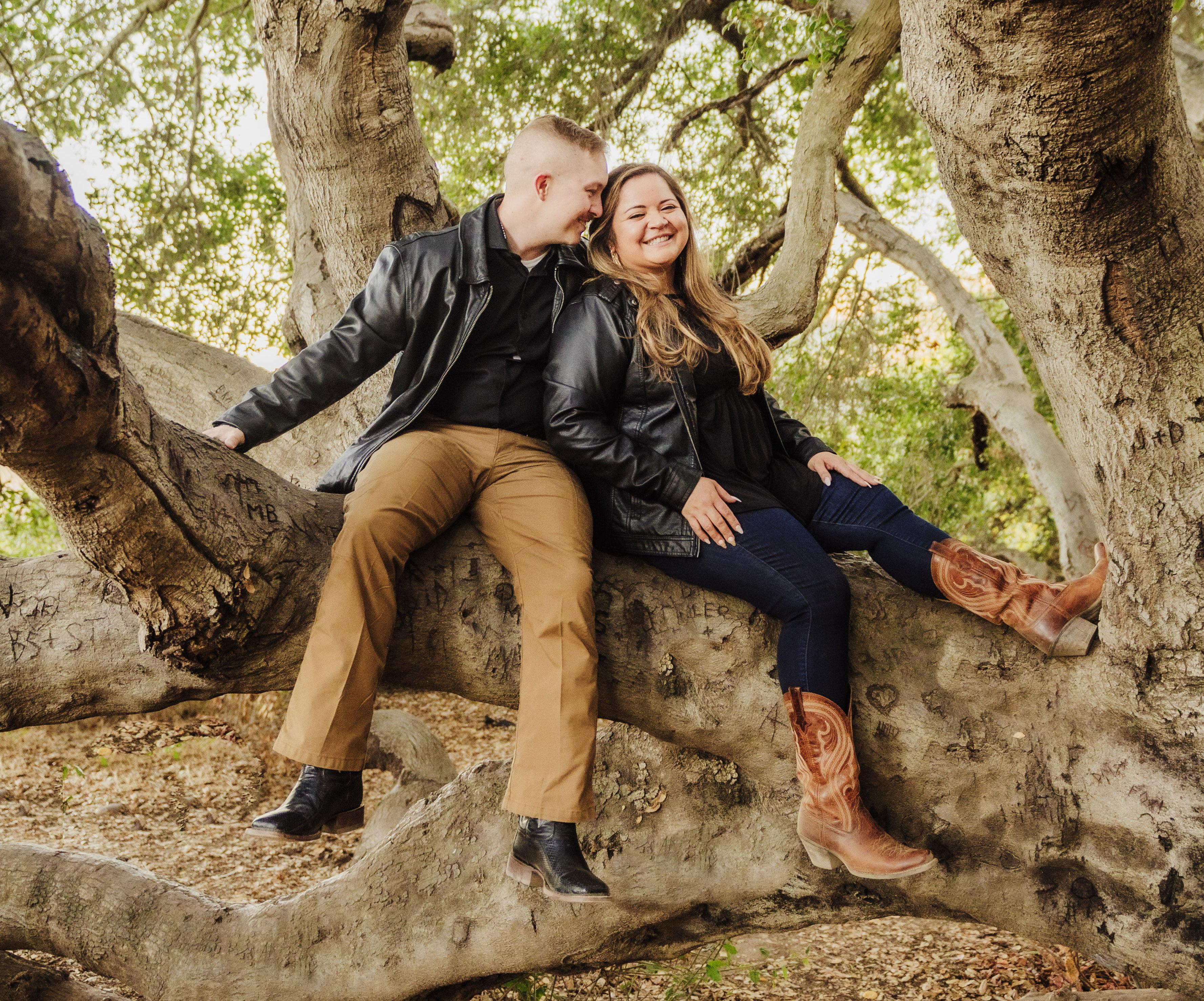 The Wedding Website of Dakota Bales and Roxane Garcia
