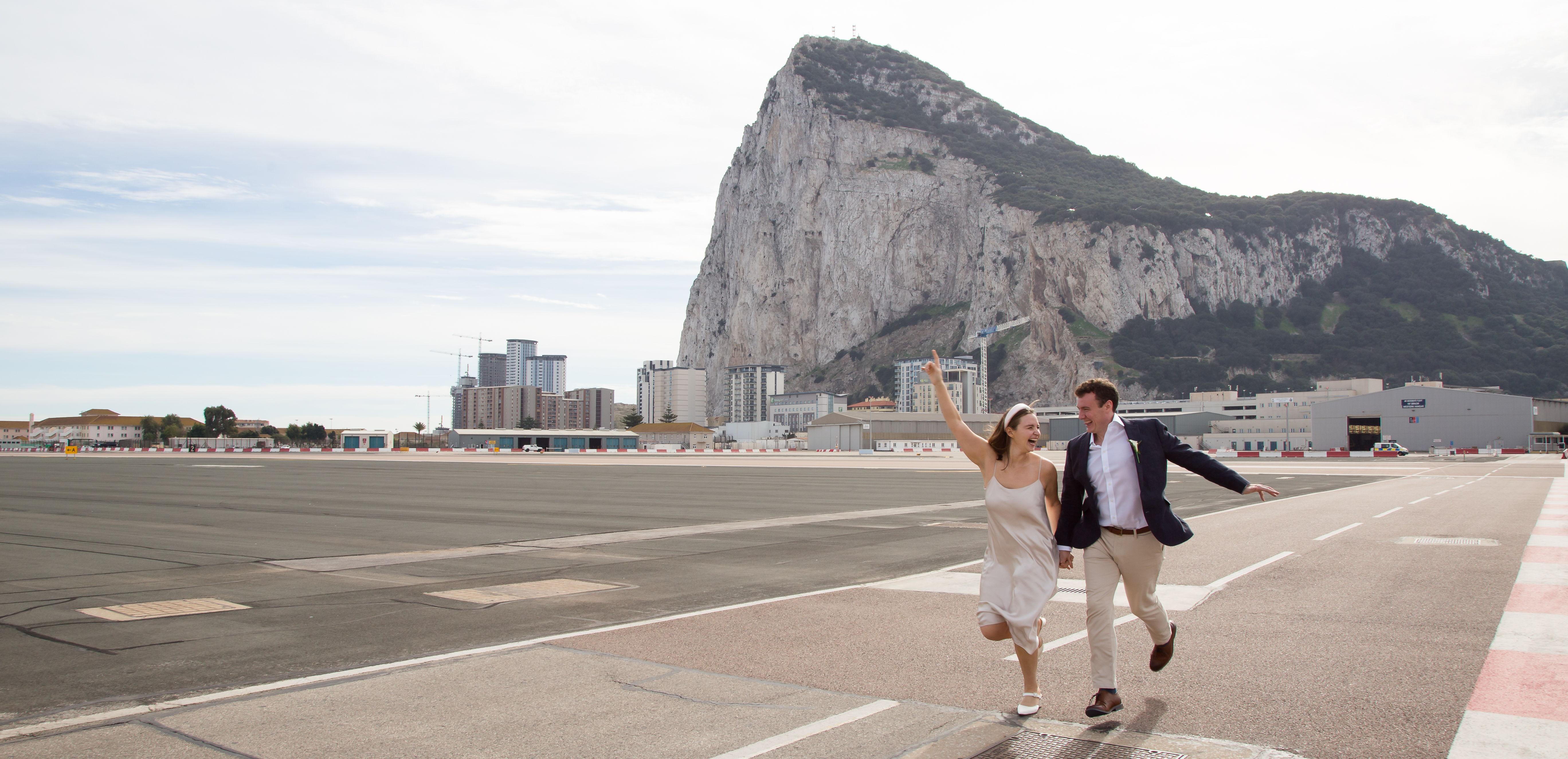 The Wedding Website of Elisa Mirkil and Gareth Rosser