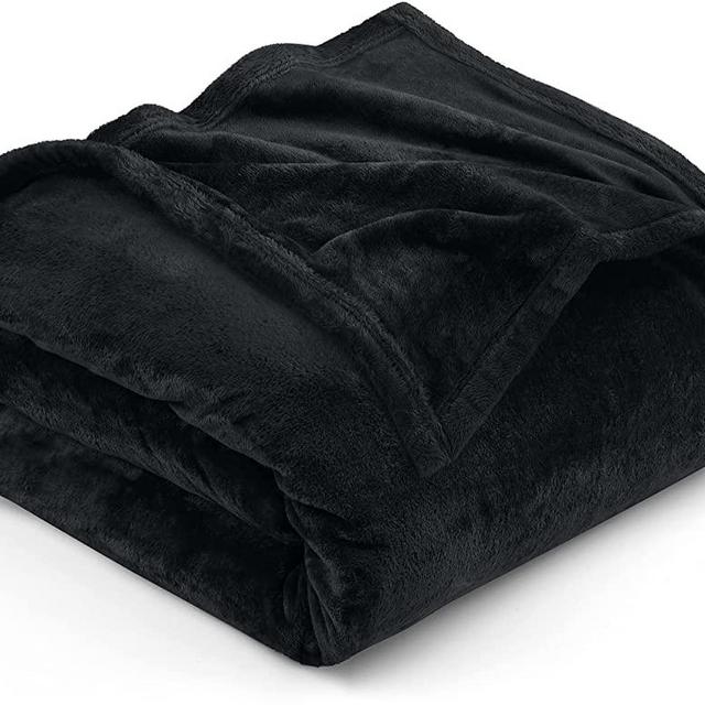 Utopia Bedding Fleece Blanket California King Size Black 300GSM Luxury Fuzzy Soft Anti-Static Microfiber Bed Blanket (102x96 Inches)