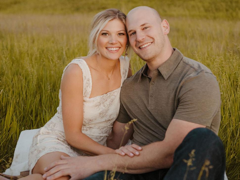 The Wedding Website of Leanna Mathews and Ryan Wischow