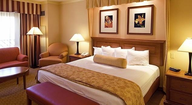 The Wedding Website of Nicole Tinsley and Cory Warnement