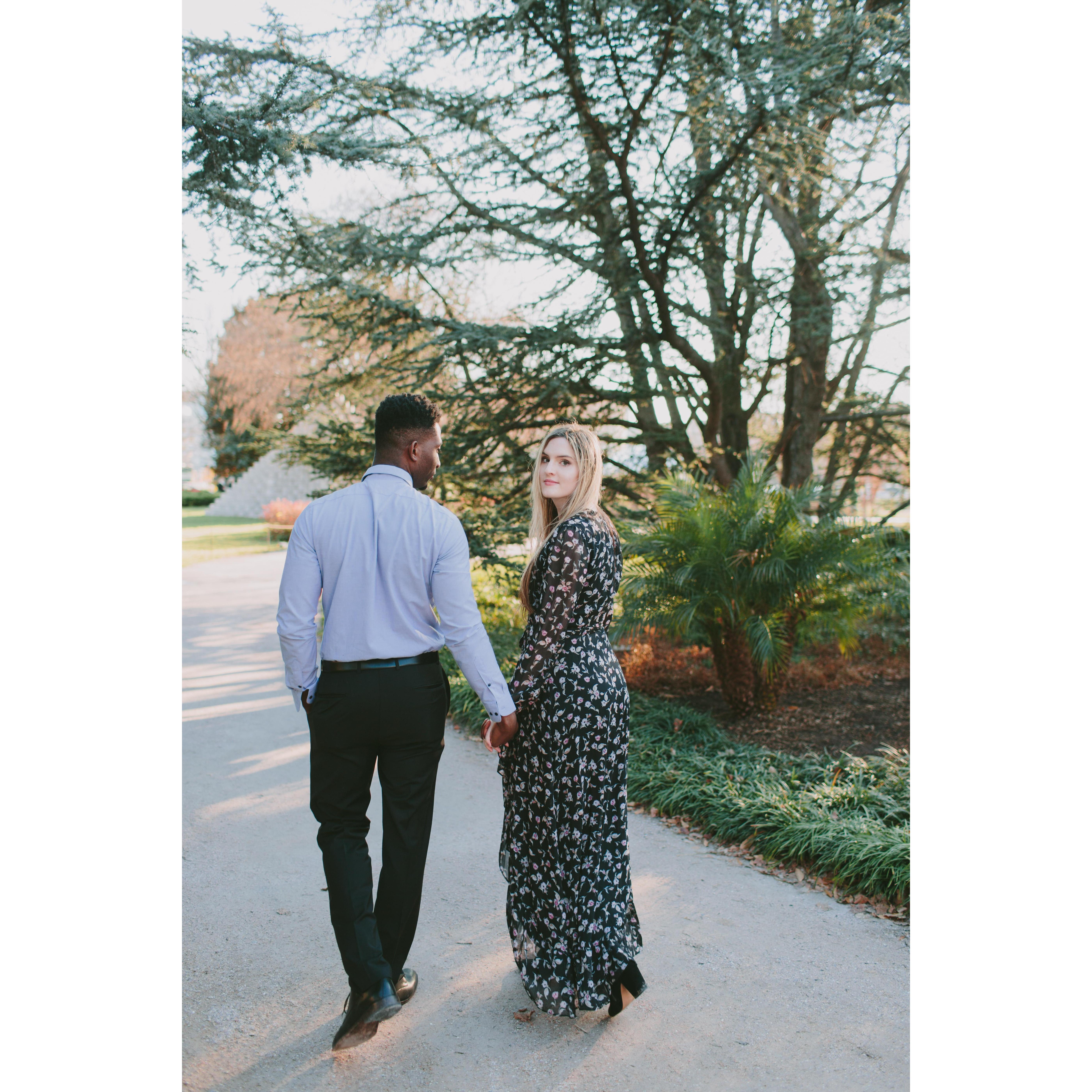 engagement photo by Tori Watson @toriwatsonphoto