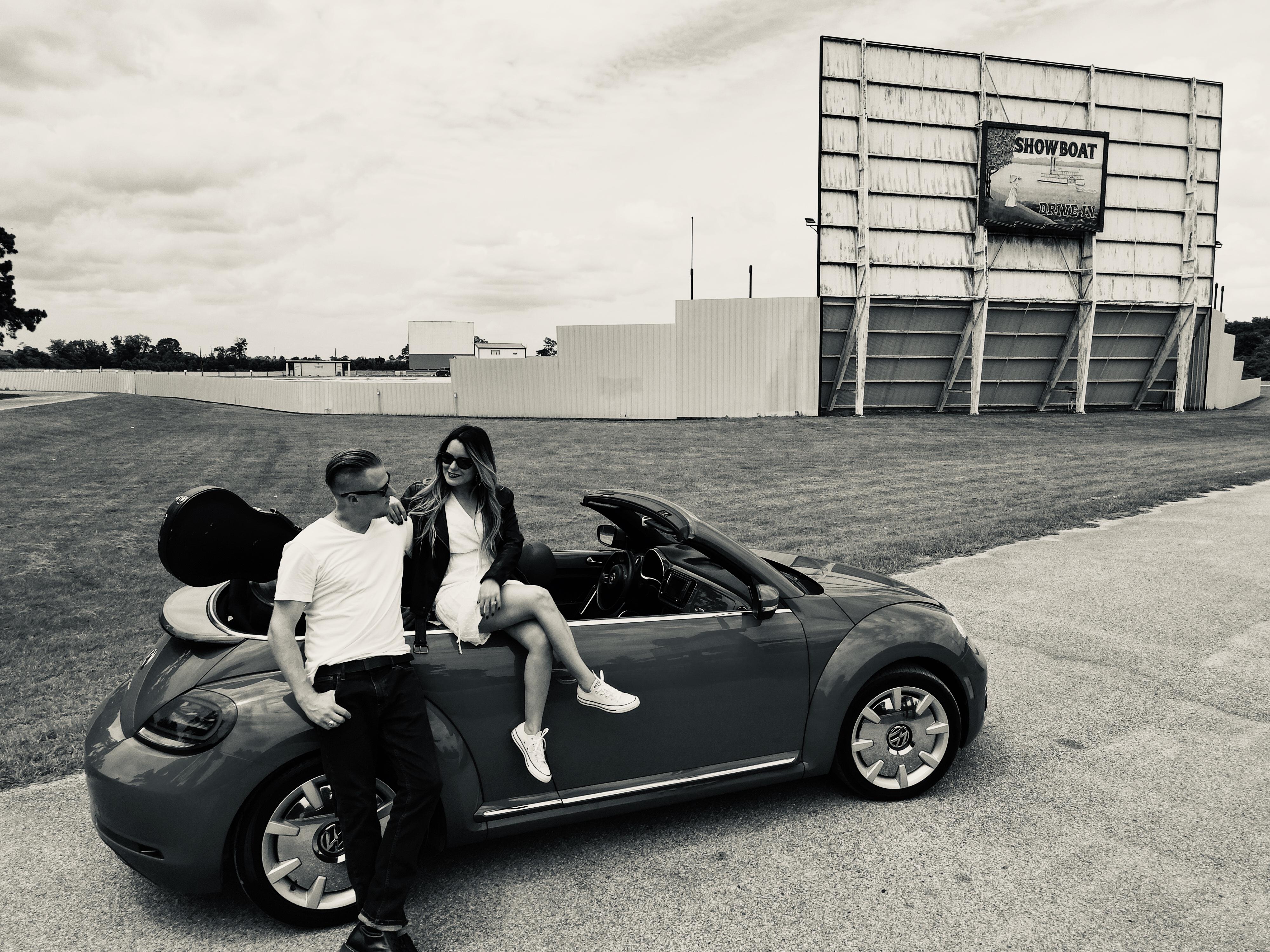 The Wedding Website of Monica Torres and Joshua Guinn