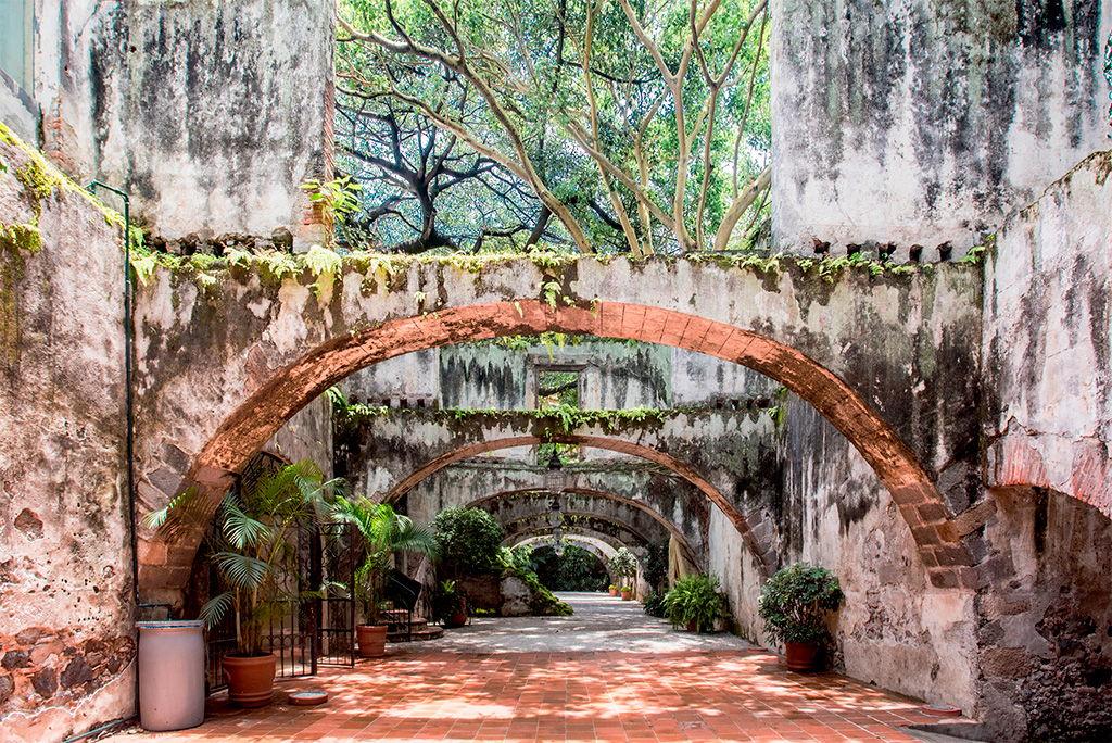 The Wedding Website of May De mendieta and James Harrington