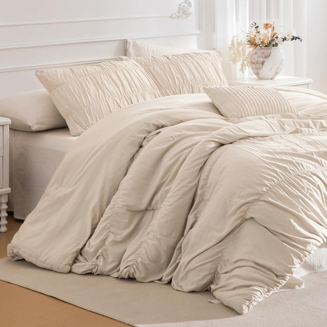 Lady Ann King Bed Comforter Set - Wheat Ruched Boho 106"*95" Bedding Comforter Set for Bedroom, 3 Piece Fluffy Bedroom Set with Pillow Shams Ultra Soft and Luxurious All Season Bed Sets