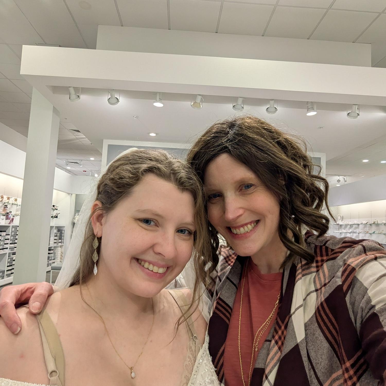 She’s the best big sister ever 💕