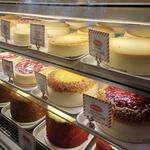 Junior's Restaurant & Bakery