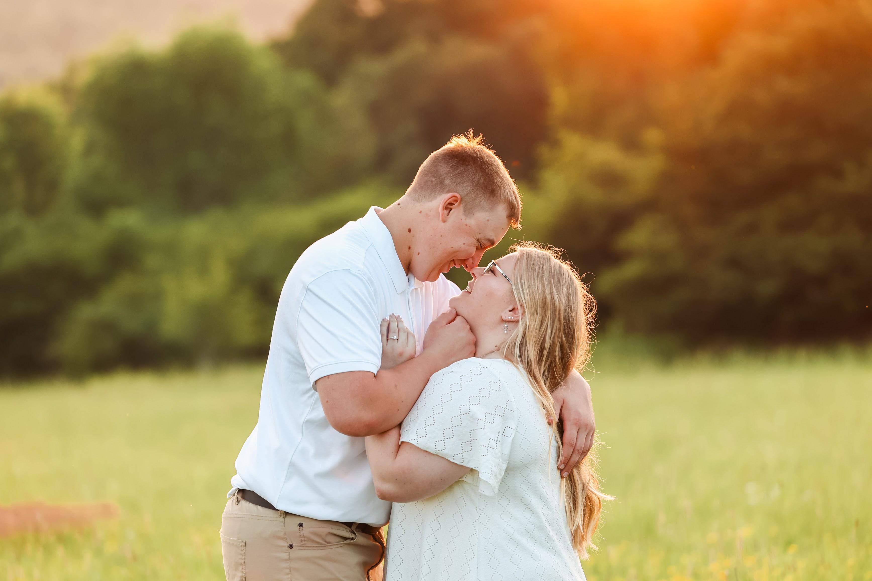 The Wedding Website of Shannon Moore and Tyler Cutting