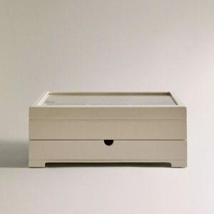 LARGE LACQUERED JEWELRY BOX