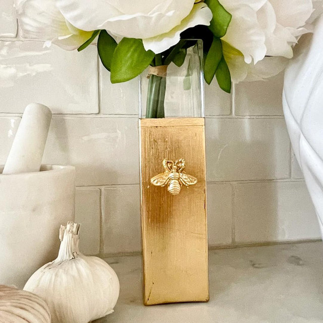 Vase - Bud (Tap for Selection)