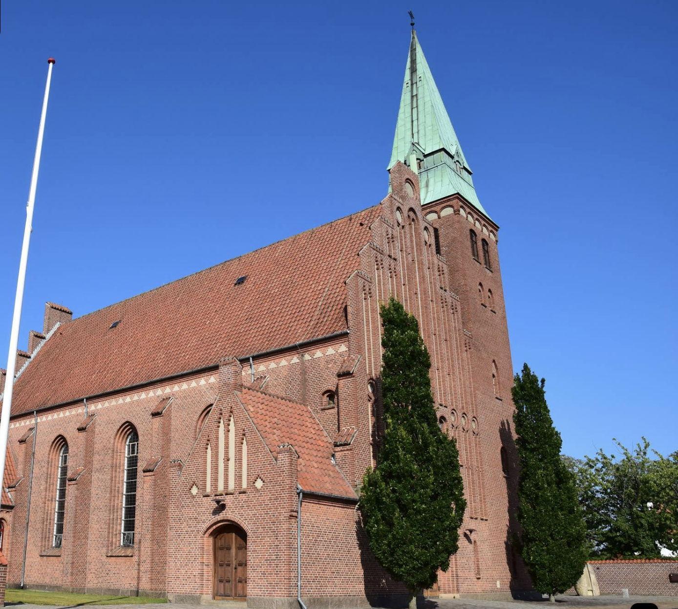 The Wedding Website of Camilla Grady and August Mader