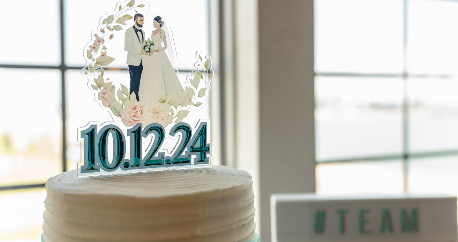 The Wedding Website of Jennifer Powell and Jay Thompson