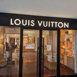 Shopping on Kings Street