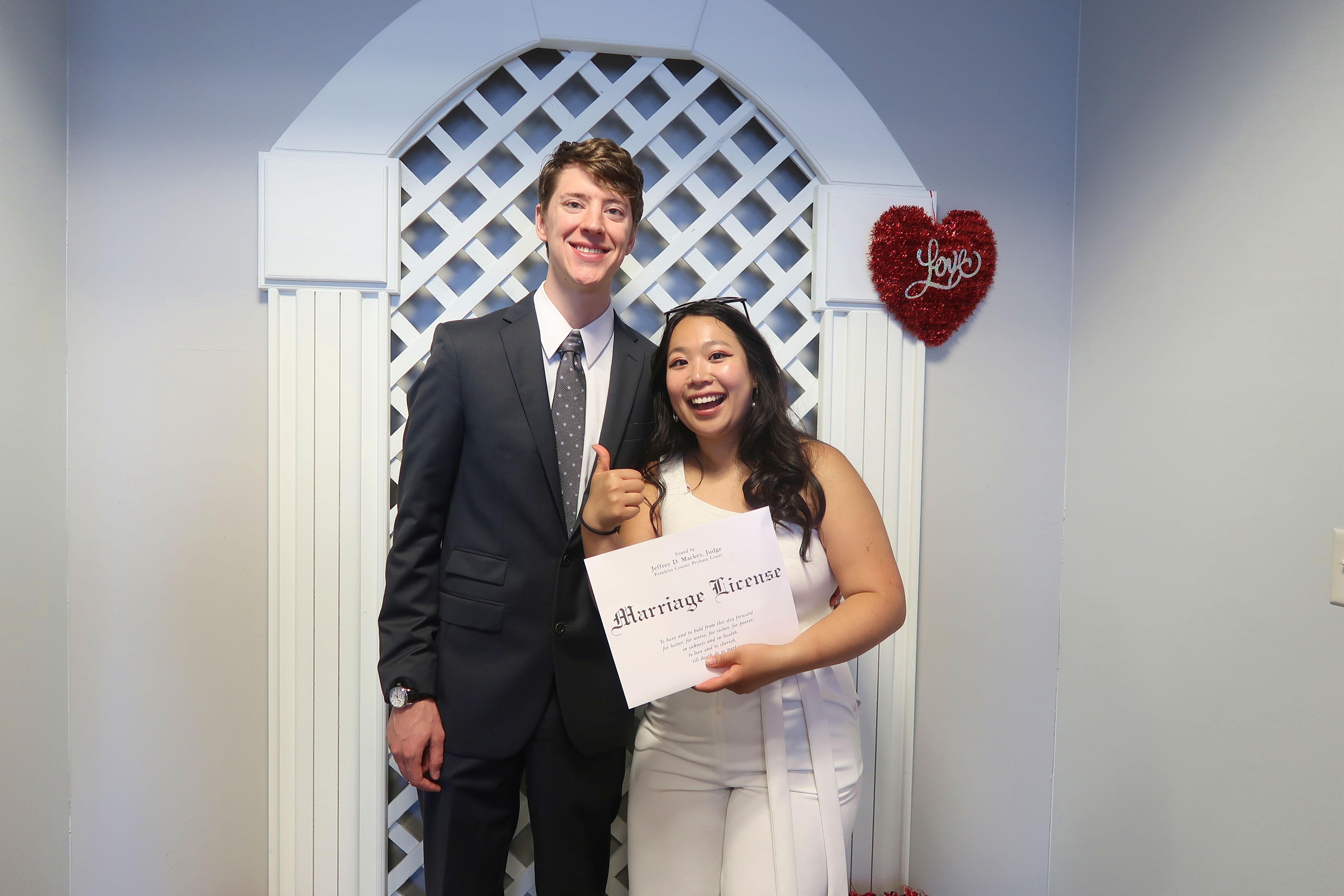 The Wedding Website of Linda Nguyen and Stephen Marshall