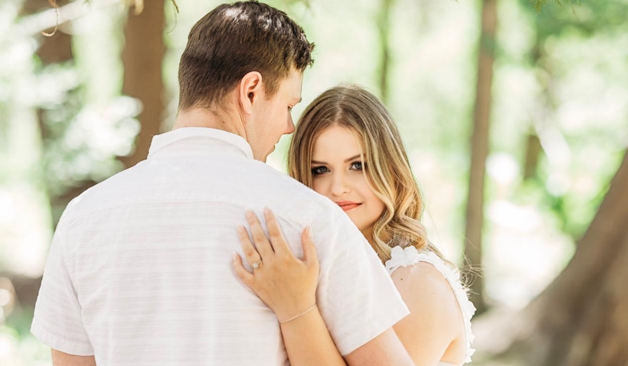 The Wedding Website of Alexis Frasier and Branden Wudi